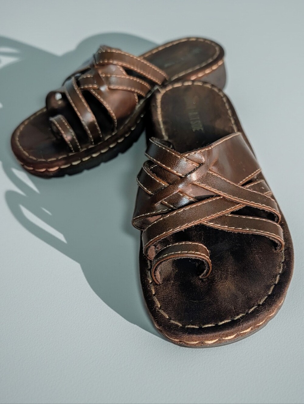 Vintage Y2K Lower East Side Brown Strappy Slide Sandals Size 7
